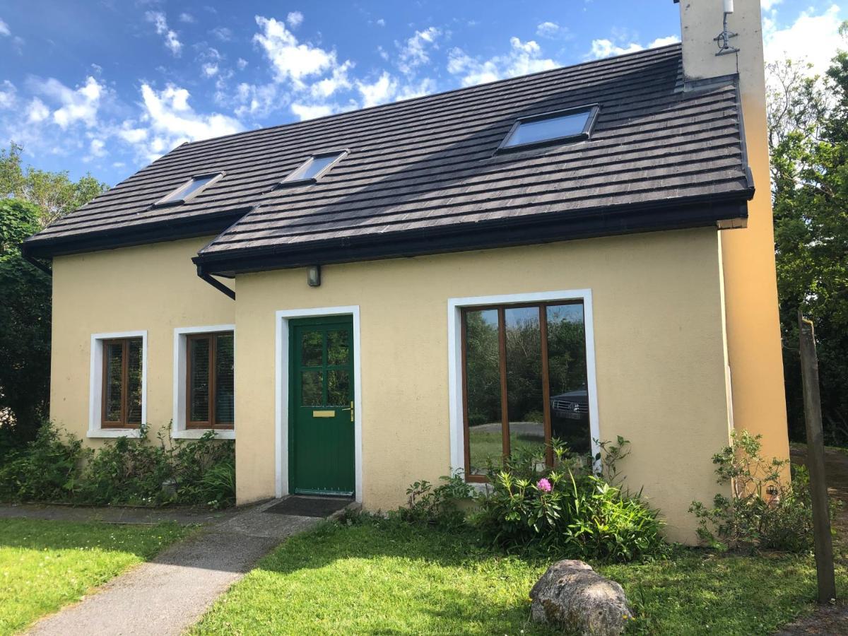 Letterfrack Farm Lodge House In Letterfrack Village Connemara Kültér fotó